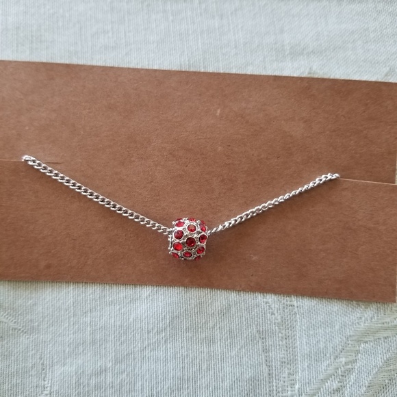 Silver chained anklet with red pendant - Picture 5 of 5